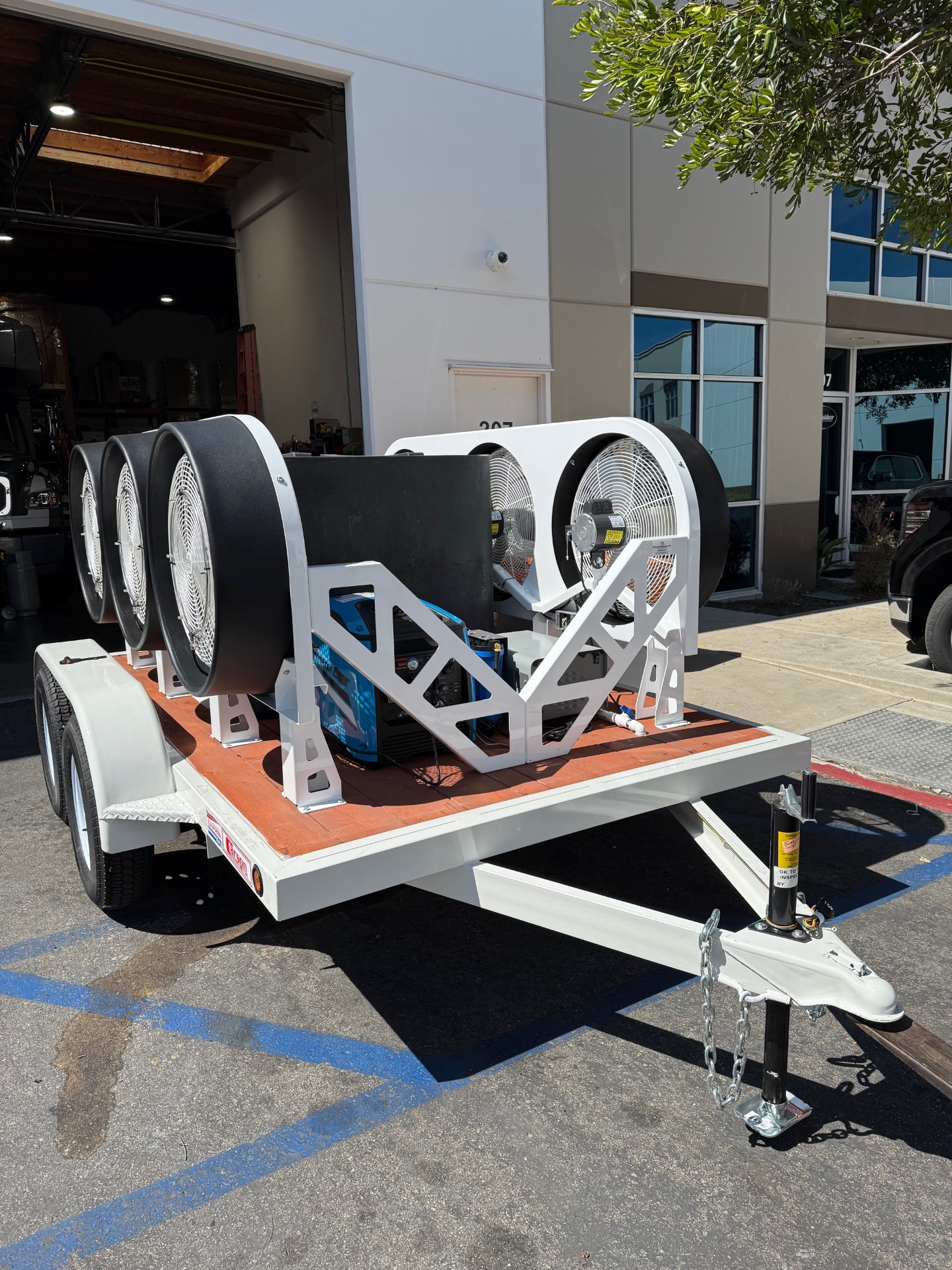 Mobile 6- Self-Contained Cooling Trailer - Image 2